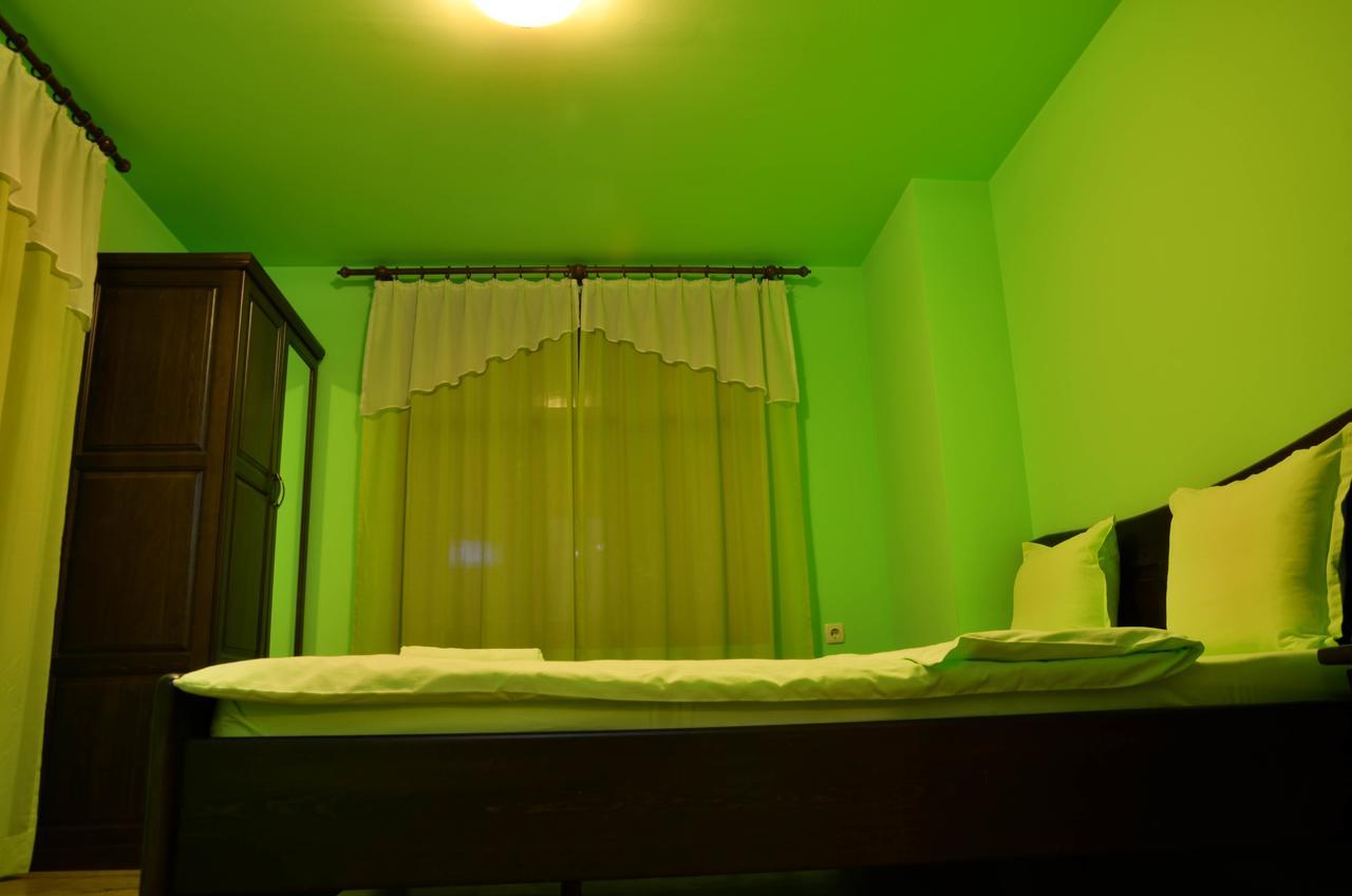 Guest House Ivan Cherni Osum Extérieur photo